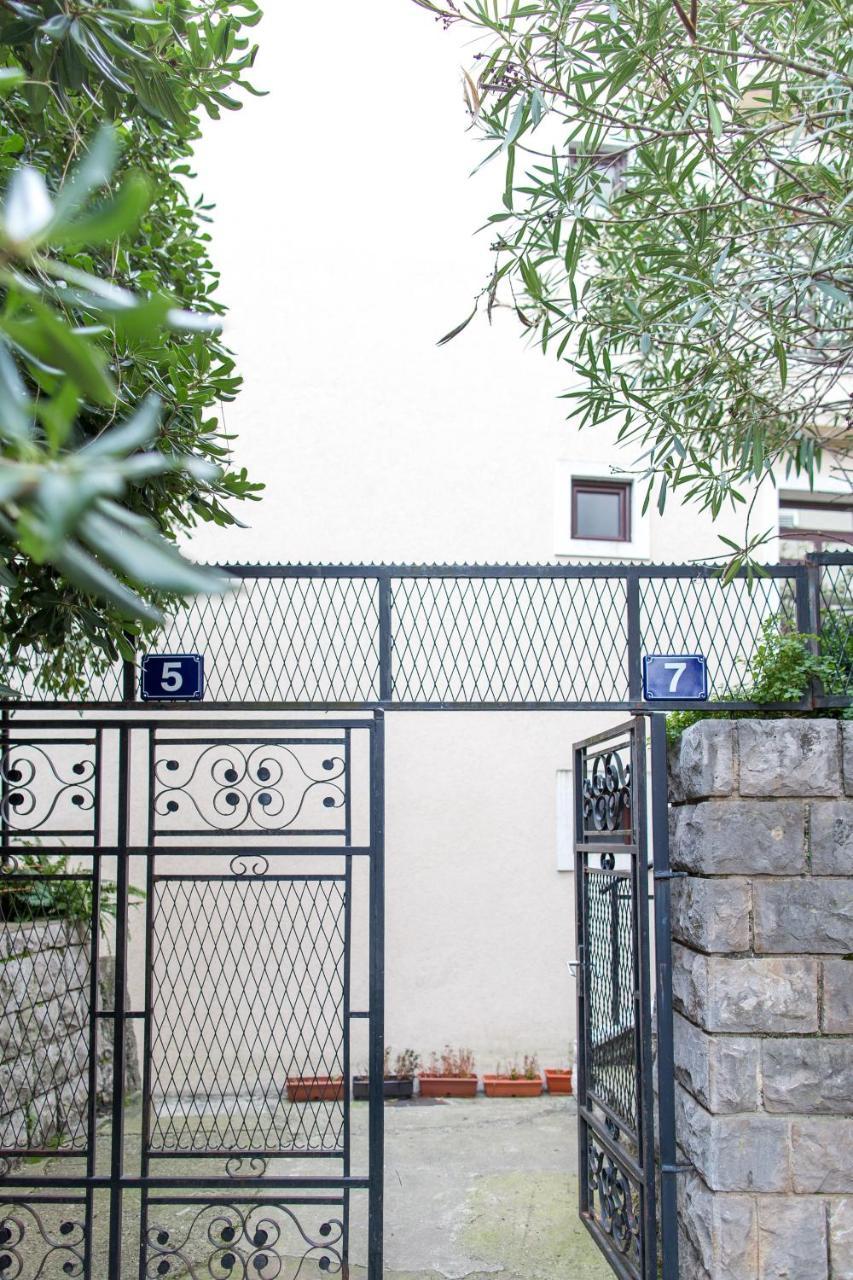 Guest House Mandarina Budva Zewnętrze zdjęcie