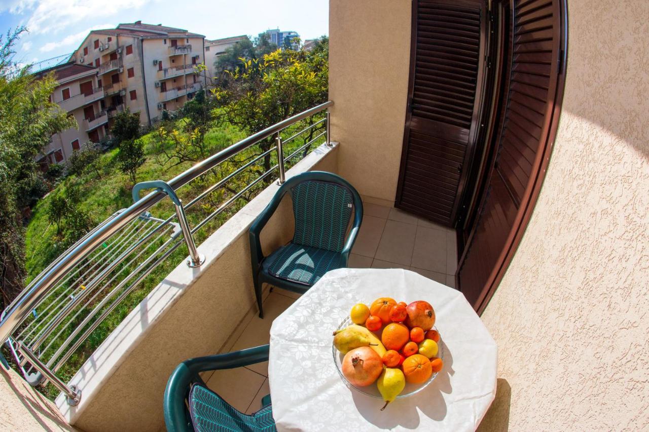 Guest House Mandarina Budva Zewnętrze zdjęcie