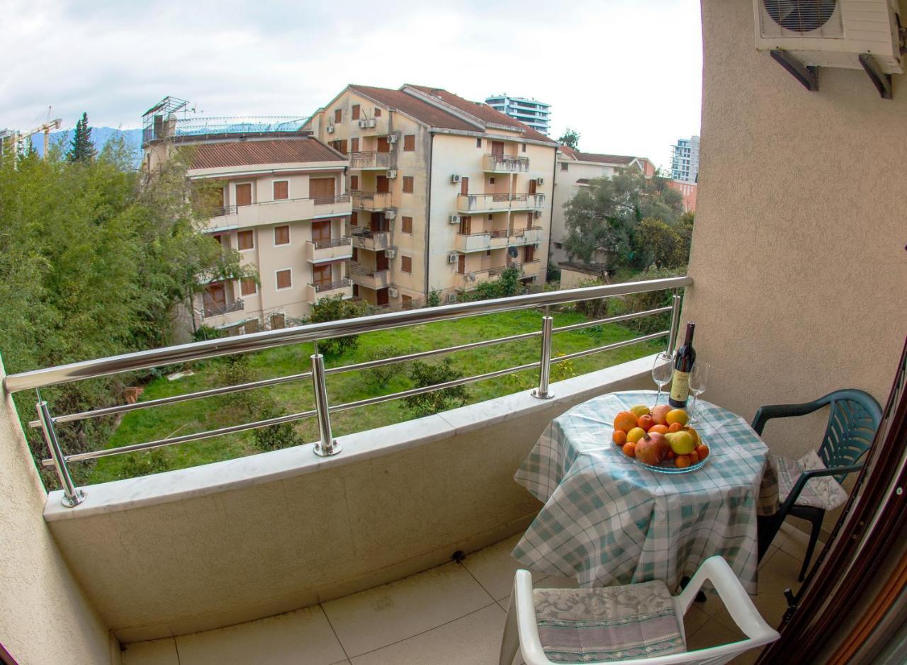 Guest House Mandarina Budva Zewnętrze zdjęcie