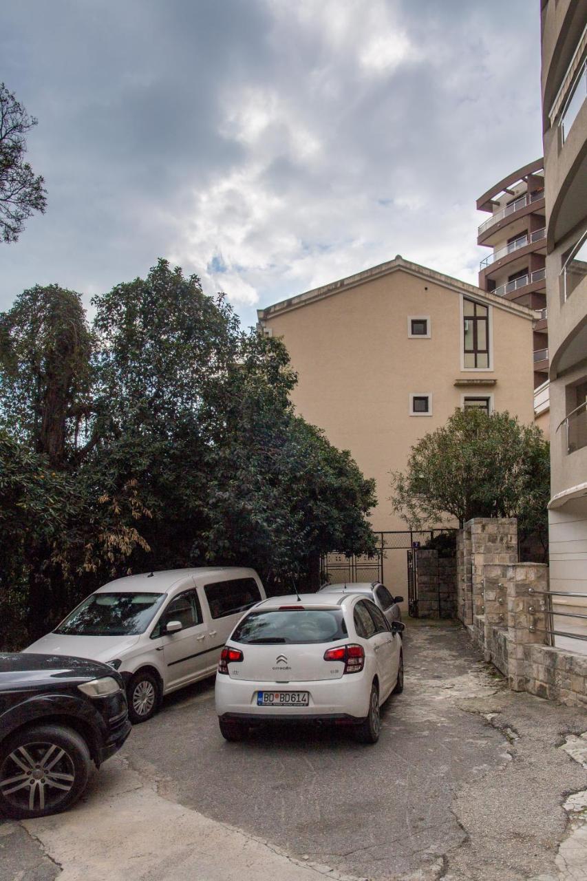 Guest House Mandarina Budva Zewnętrze zdjęcie